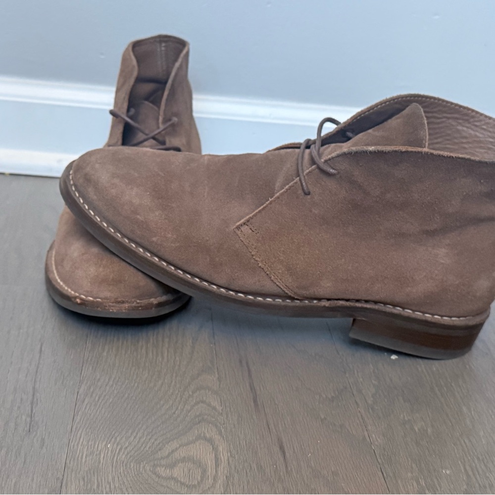Thursday Boot Company Men’s Scout Chukka Boot Almond Suede M Size 10 Gently Used